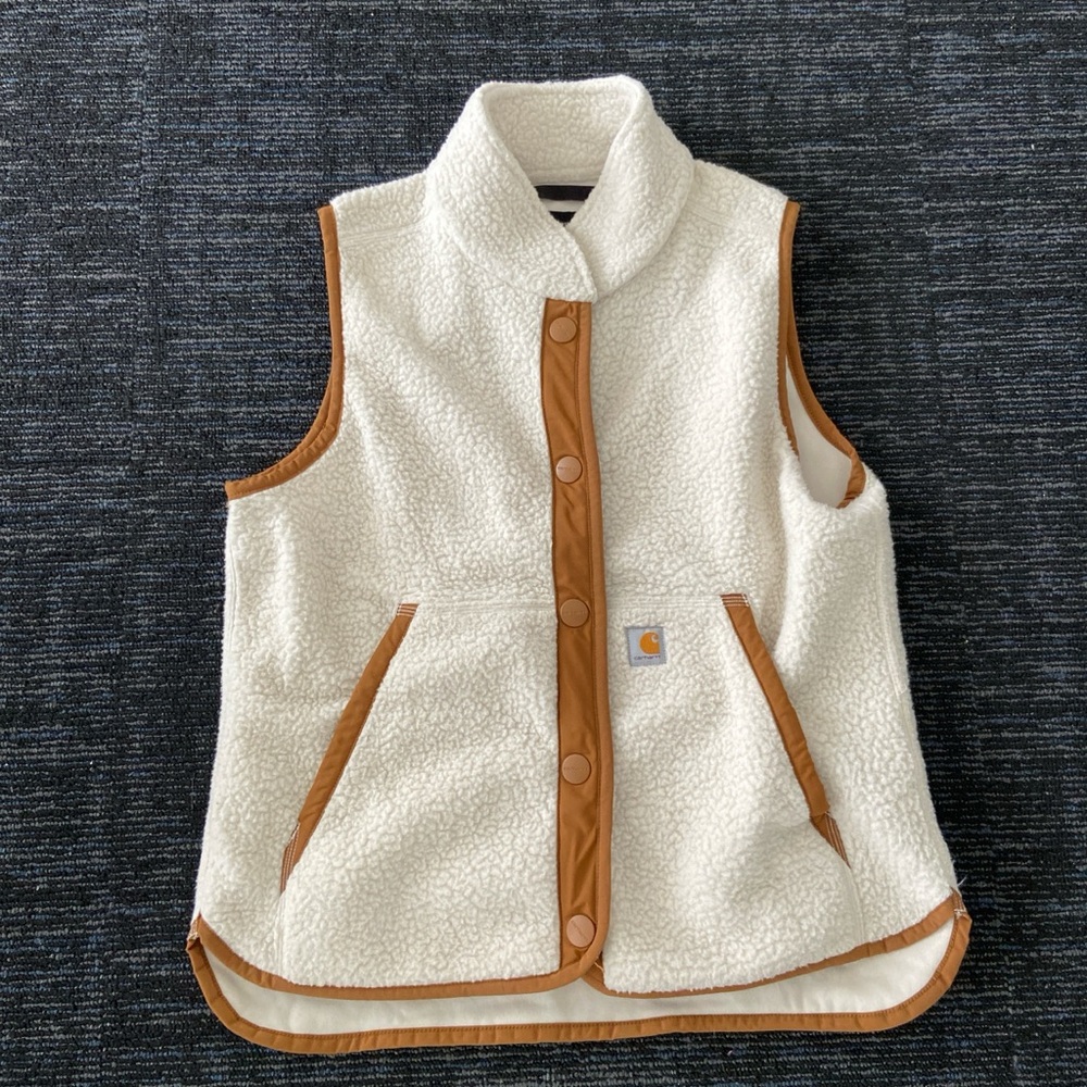 Carhartt white Sherpa Vest with Tan Trim